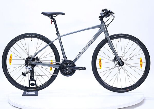 Xe đạp touring Giant ESCAPE 1 DISC 2021